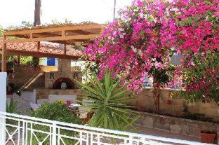 George Beach Studios & Villas