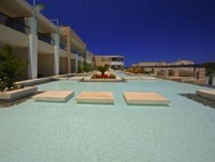 Minoa Palace Resort