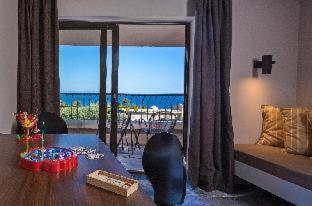 Aeolos Beach Resort