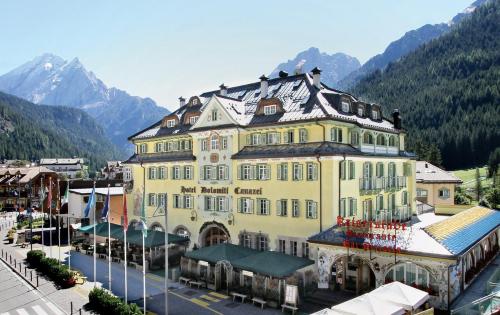 Schloss Hotel & Club Dolomiti Historic