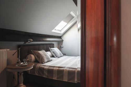 La Passion Interdite