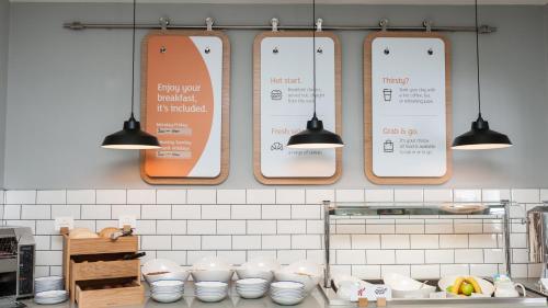 Holiday Inn Express Aberdeen Airport