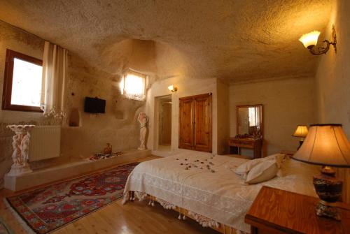 Arif Cave Hotel