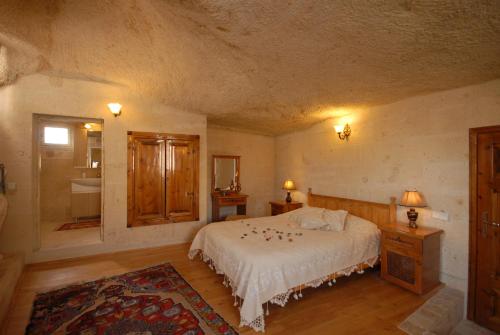 Arif Cave Hotel