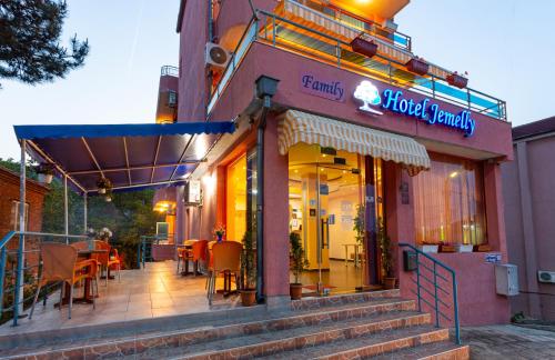 Hotel Jemelly