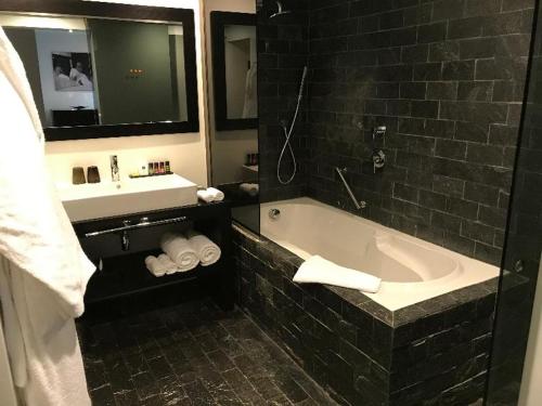 Yooma Urban Lodge