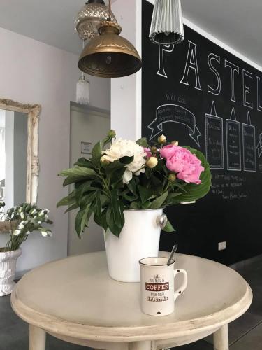 Pastel Guesthouse