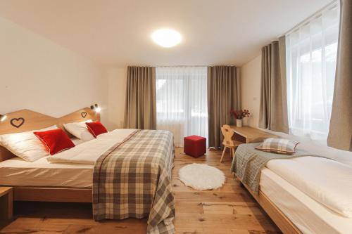 Apartments And Rooms Kaja