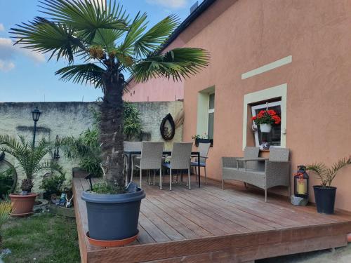 Farm Stay NH Stables