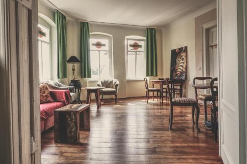 Opera Hostel