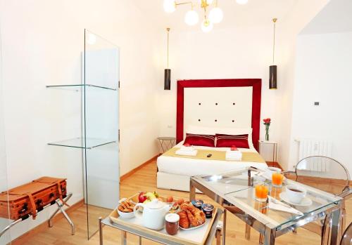 Hemi Luxury Suites