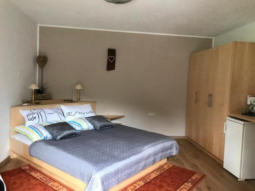 Hanser Pension