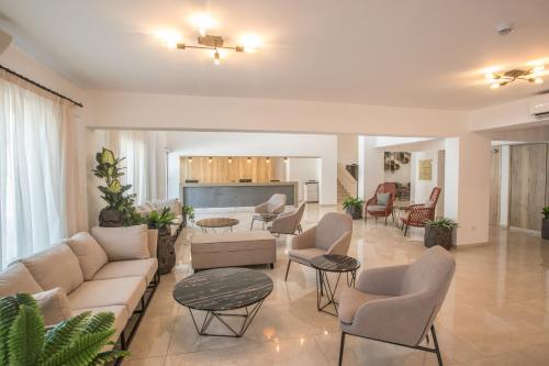 Bohemian Gardens Hotel