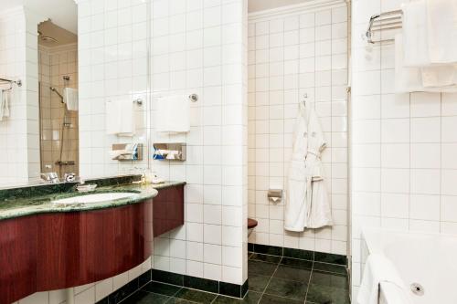 Elite Plaza Hotel