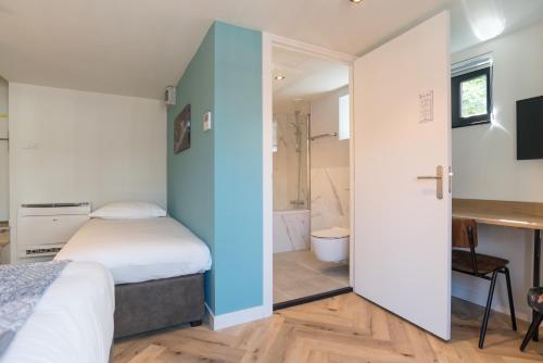 Hof Van Holland Hotel