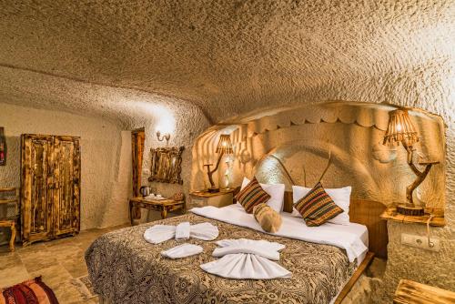 Cappadocia Ennar Cave