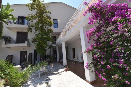 Studio Apartments 6 Palmi