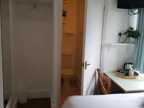 A & B Guest House