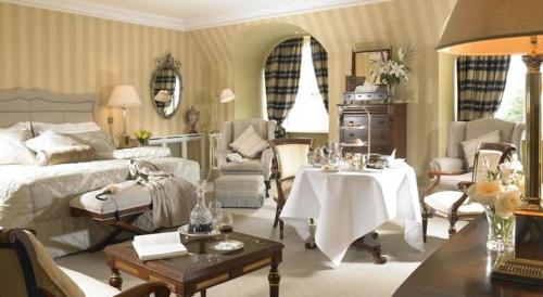 Hayfield Manor Hotel
