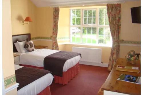 Killeen House Hotel & Rozzers Restaurant