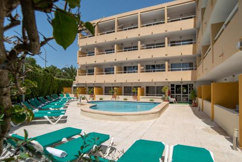 Alper Apartments