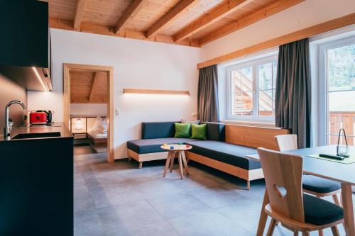 Tillga Glück Suites & Apartments