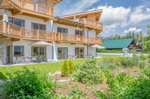 AlpenParks® Chalet & Apartment Alpina Seefeld