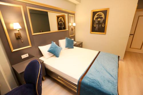 Taksim Square Suite