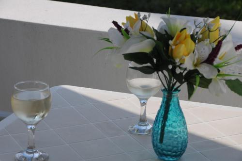 Irina Beach Hotel