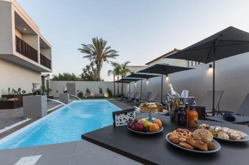 Giafra Rooms