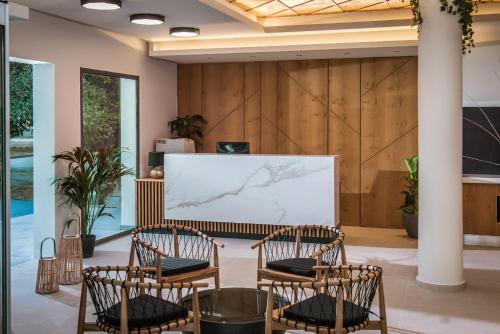 Malena Hotel & Suites