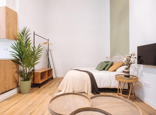 Lola De Triana Apartments