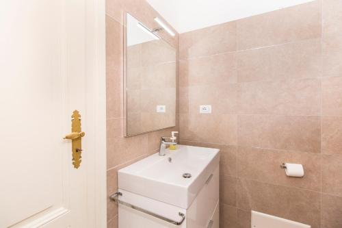 Golden Eagle Appartments B&B