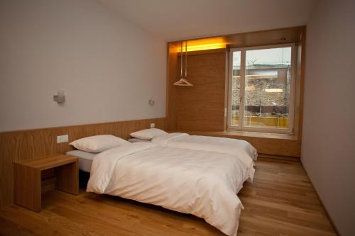 Community Hostel & Lounge by Hyve Basel SBB