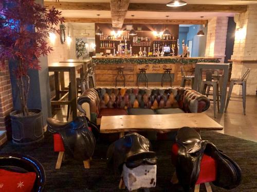The Black Horse