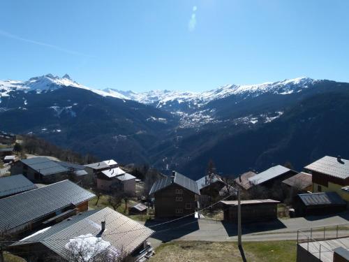 Chalet De La Yodine
