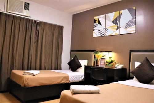 The Studio 18 Residences