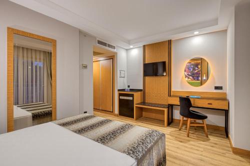 Sealife Buket Resort & Beach