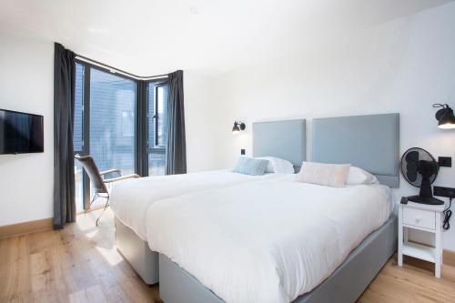 New Warehouse Holiday Lets