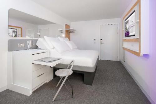 YOTEL Edinburgh