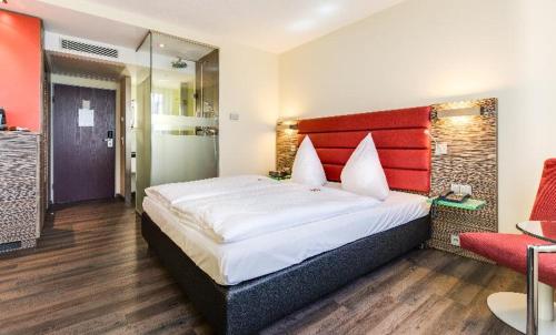 NOVINA HOTEL Wöhrdersee Nürnberg City