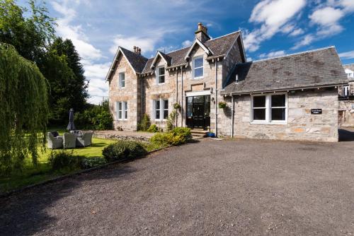 The Croft Na Coille Coach House