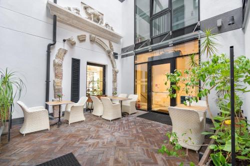 Hotel Forums Boutique