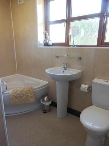 Pwllgwilym Holiday Cottages