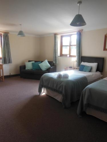 Pwllgwilym Holiday Cottages