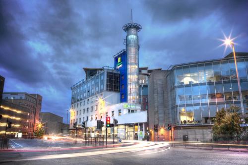 Holiday Inn Express Glasgow  City Center Theatreland