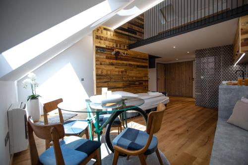 BeCycle Sustainable Stay and Travel