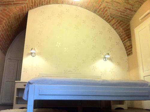 Maksimilian Guesthouse