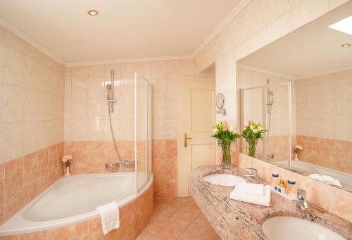 Grand Hotel Zell Am See