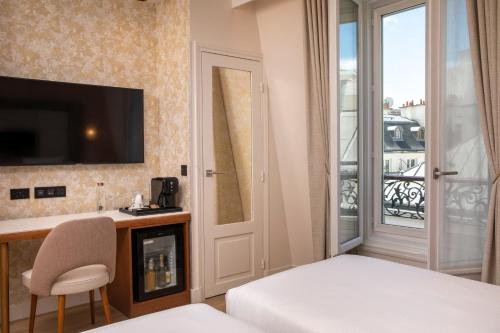 Hotel des Champs-Elysees